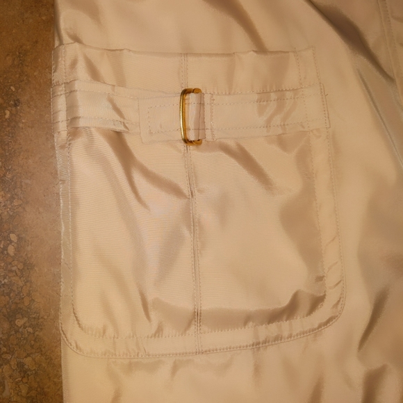 Dennis Basso rain coat with gold sheen size XS - Picture 10 of 13